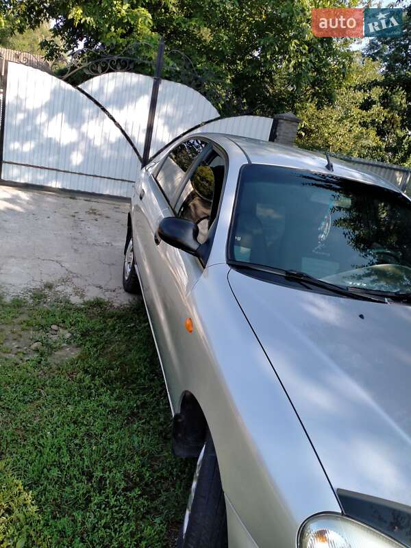 Седан Daewoo Lanos 2008 в Івано-Франківську