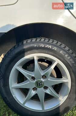 Седан Daewoo Lanos 1998 в 
