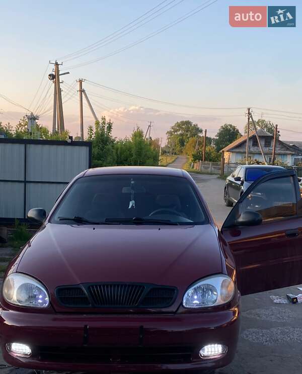 Седан Daewoo Lanos 2005 в 