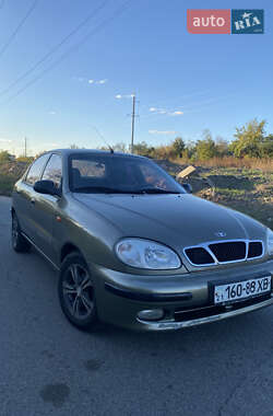 Седан Daewoo Lanos 2003 в Харкові