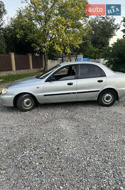 Седан Daewoo Lanos 2004 в Киеве