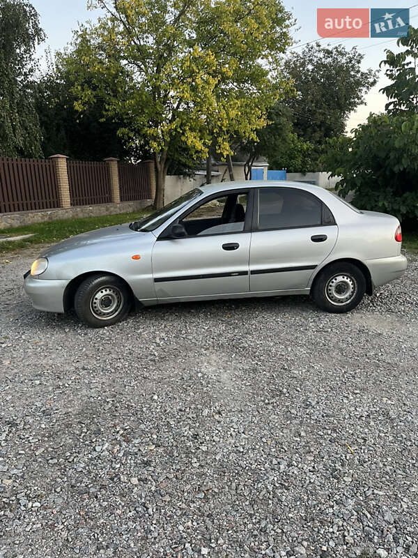 Седан Daewoo Lanos 2004 в 
