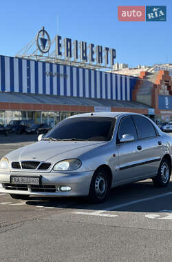 Седан Daewoo Lanos 2003 в Києві