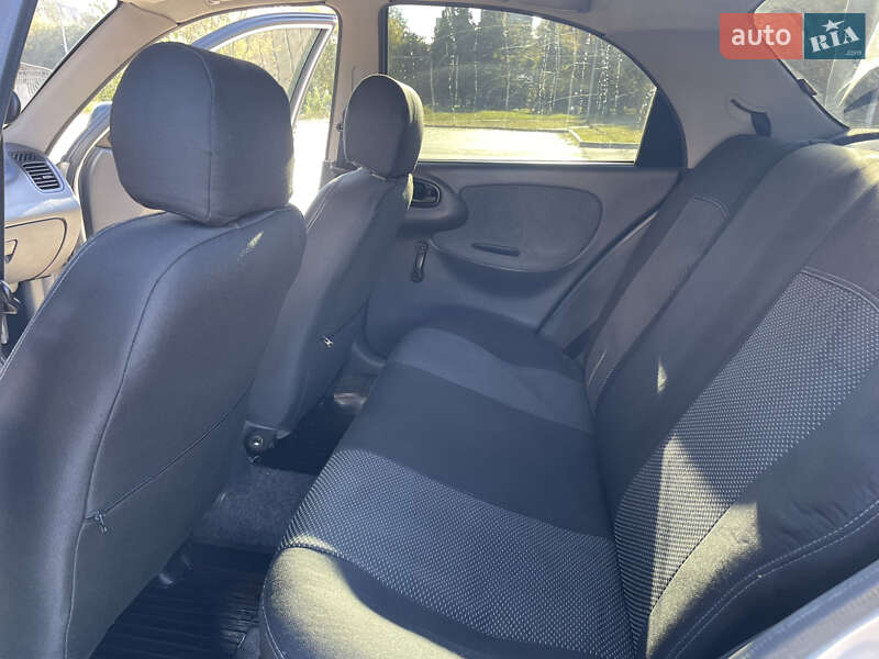 Седан Daewoo Lanos 2007 в Харькове
