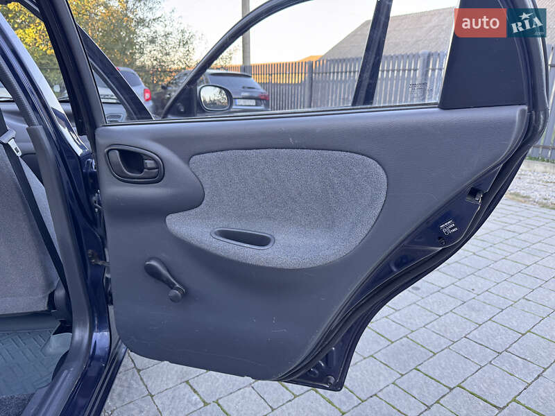 Седан Daewoo Lanos 2006 в Ивано-Франковске