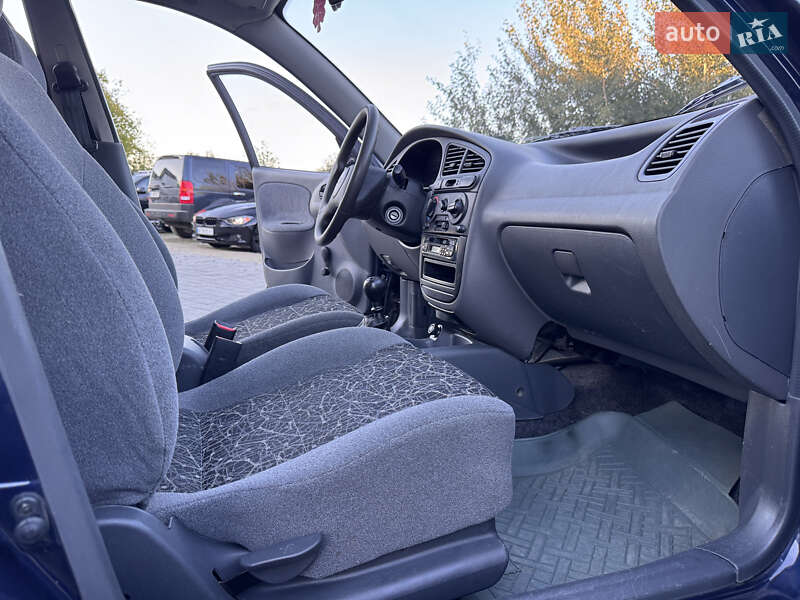 Седан Daewoo Lanos 2006 в Ивано-Франковске