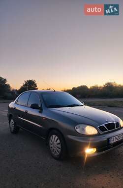 Седан Daewoo Lanos 2004 в 