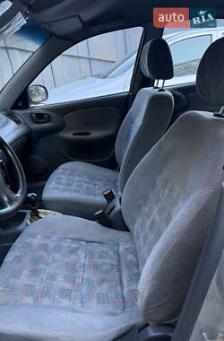 Седан Daewoo Lanos 2003 в 