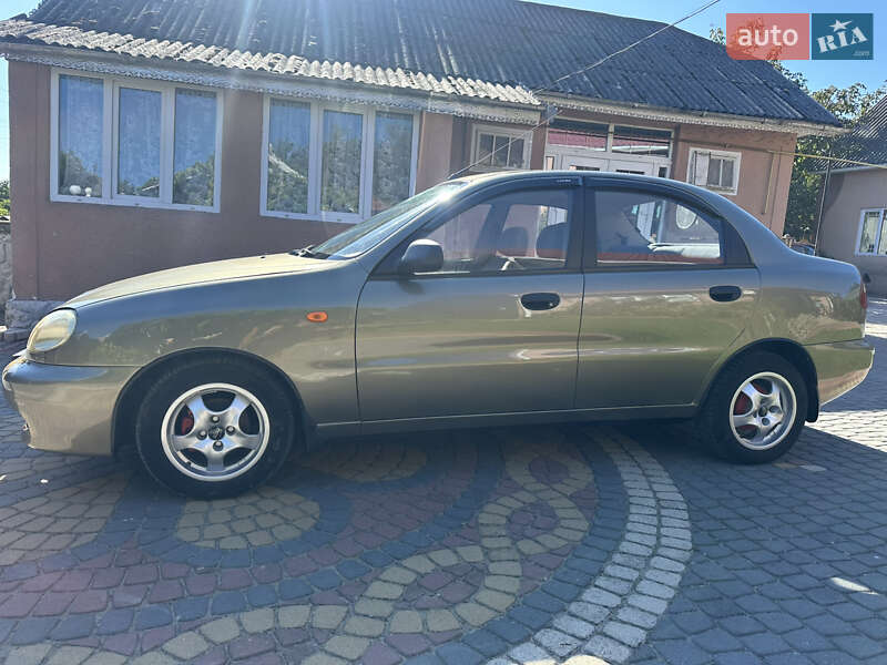 Седан Daewoo Lanos 2006 в Черновцах