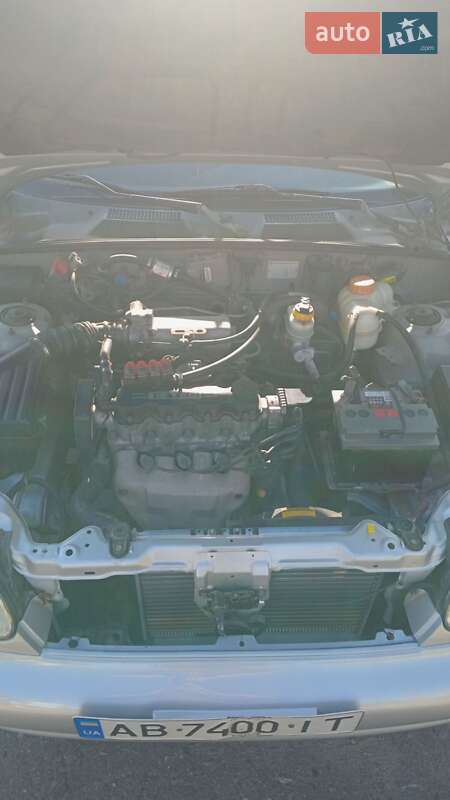 Седан Daewoo Lanos 2006 в Запорожье