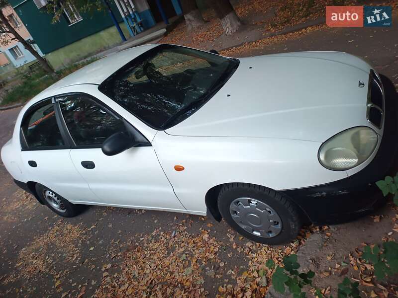 Седан Daewoo Lanos 1998 в Никополе