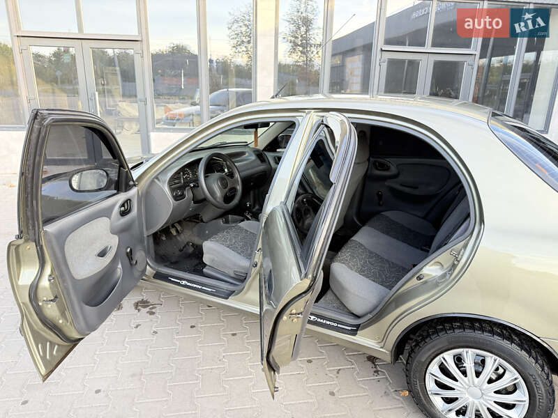 Седан Daewoo Lanos 2006 в Первомайске