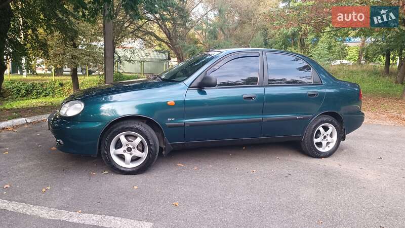 Седан Daewoo Lanos 2003 в Ужгороде
