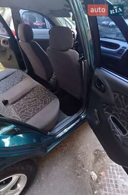 Седан Daewoo Lanos 2003 в 