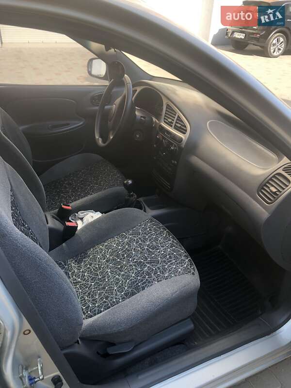Седан Daewoo Lanos 2010 в Ивано-Франковске