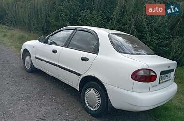 Седан Daewoo Lanos 2008 в Ужгороді