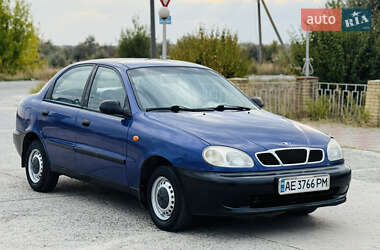 Седан Daewoo Lanos 1999 в Новомосковську