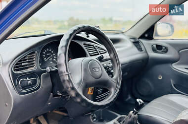 Седан Daewoo Lanos 1999 в 