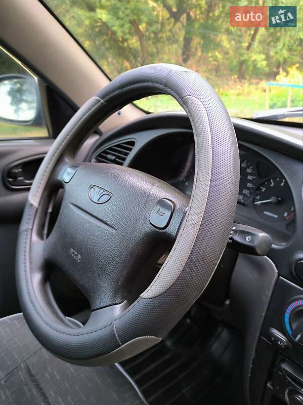 Седан Daewoo Lanos 2004 в Звенигородке