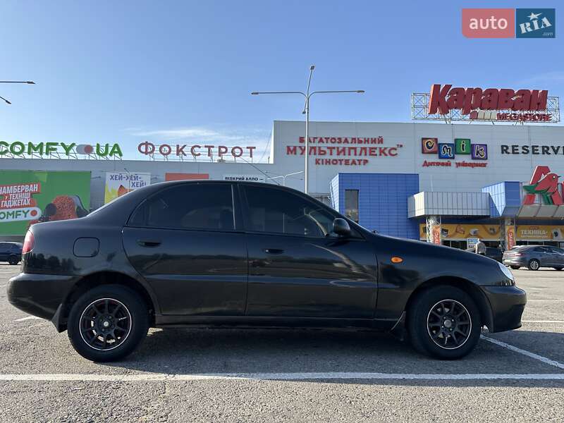 Седан Daewoo Lanos 2008 в Дніпрі