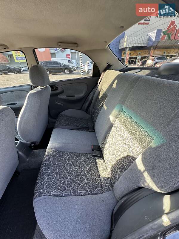 Седан Daewoo Lanos 2008 в Дніпрі