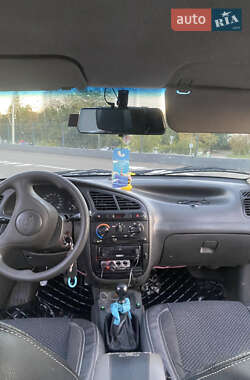 Седан Daewoo Lanos 2002 в 