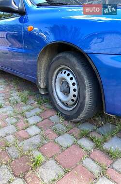Седан Daewoo Lanos 2008 в 
