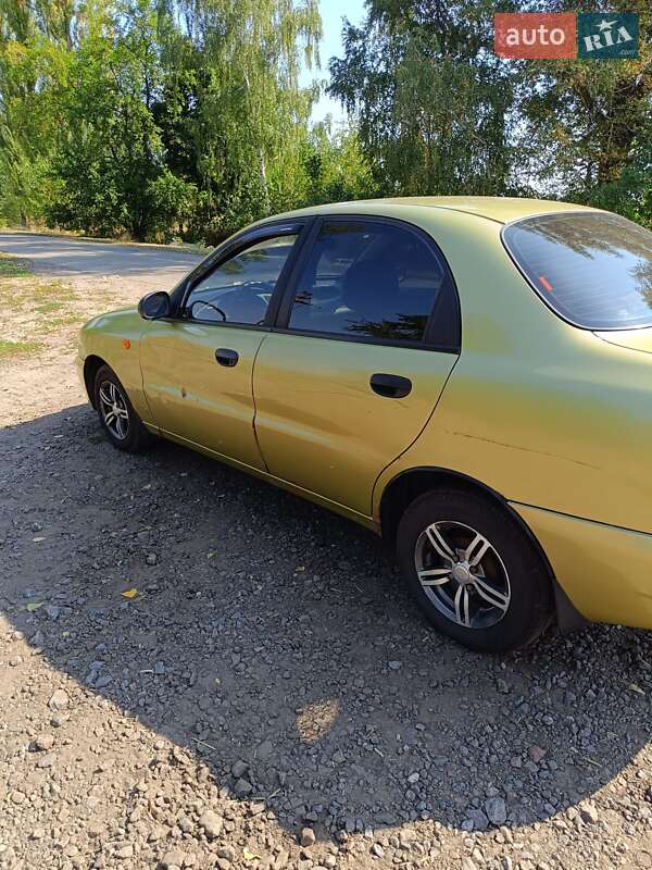 Седан Daewoo Lanos 2006 в Яготині