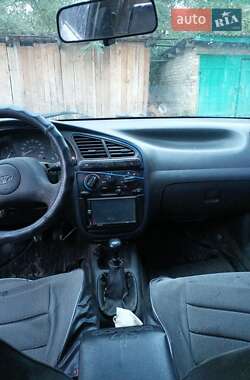 Седан Daewoo Lanos 1998 в 
