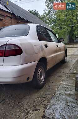 Седан Daewoo Lanos 2004 в 