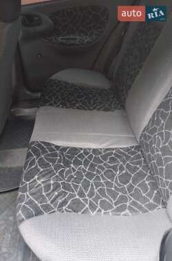 Седан Daewoo Lanos 2004 в 