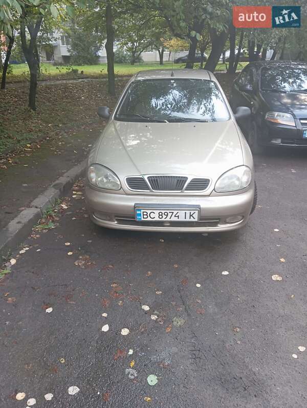 Седан Daewoo Lanos 2008 в Львові