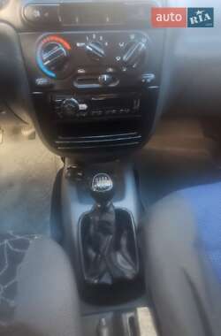 Седан Daewoo Lanos 2003 в 