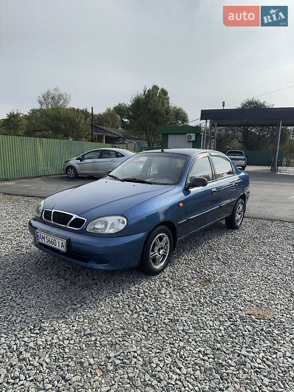 Седан Daewoo Lanos 2008 в 
