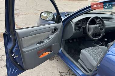 Седан Daewoo Lanos 2011 в 
