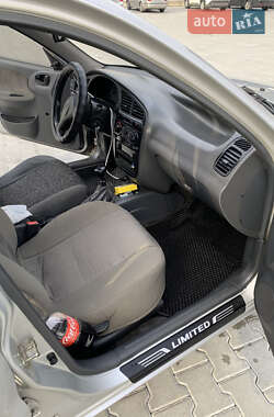 Седан Daewoo Lanos 2004 в 