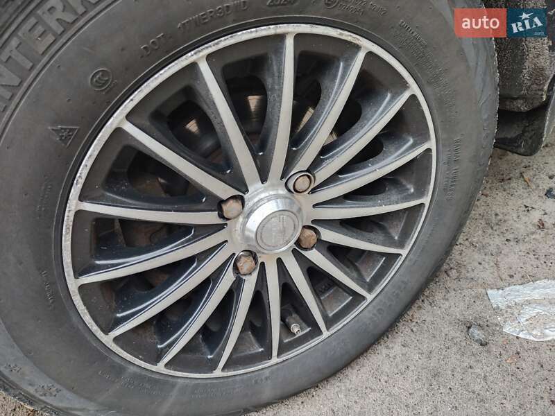 Седан Daewoo Lanos 2008 в Сумах