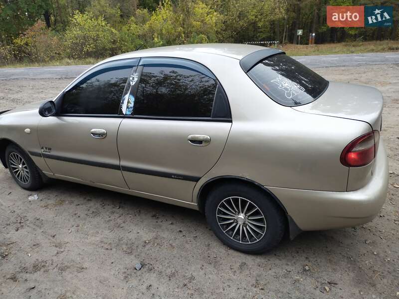 Седан Daewoo Lanos 2008 в Сумах
