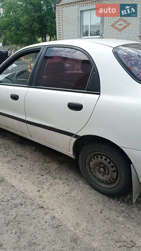Седан Daewoo Lanos 2003 в Луцке