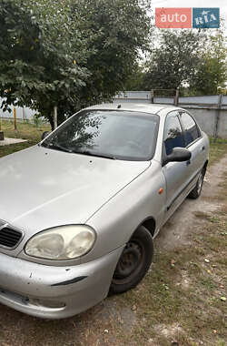Седан Daewoo Lanos 2003 в Обухове