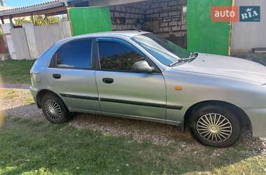 Хетчбек Daewoo Lanos 2010 в 