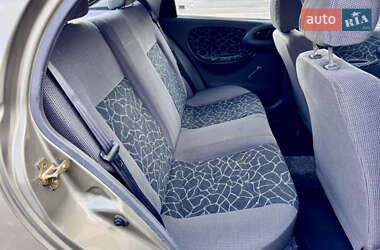 Хетчбек Daewoo Lanos 2004 в 