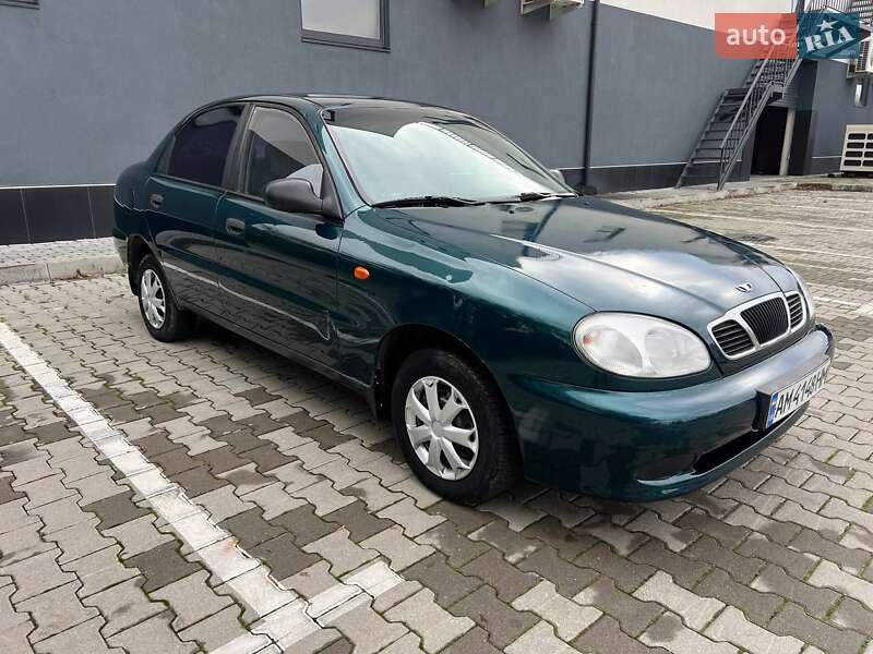 Седан Daewoo Lanos 2002 в Хмельницком