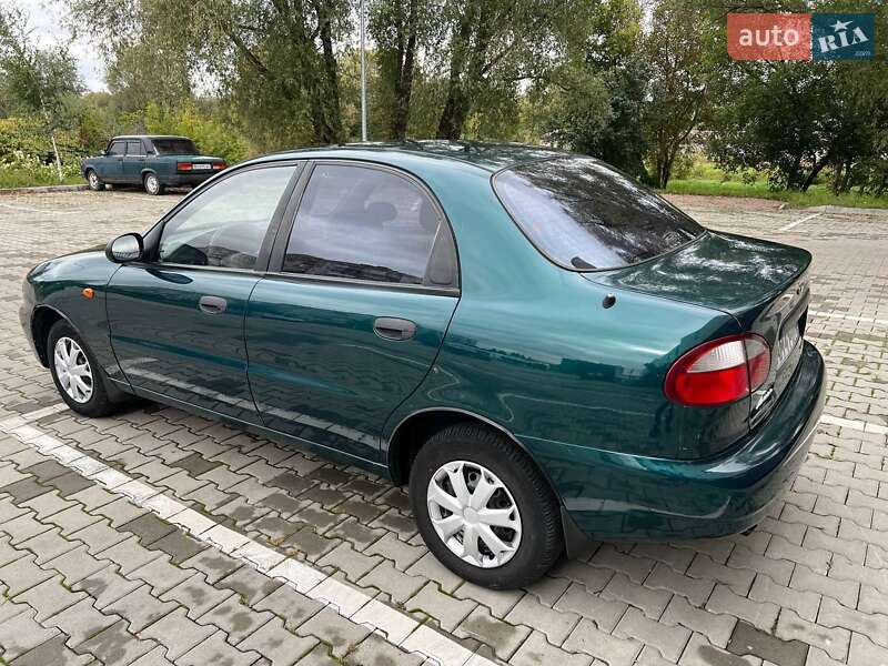 Седан Daewoo Lanos 2002 в Хмельницком