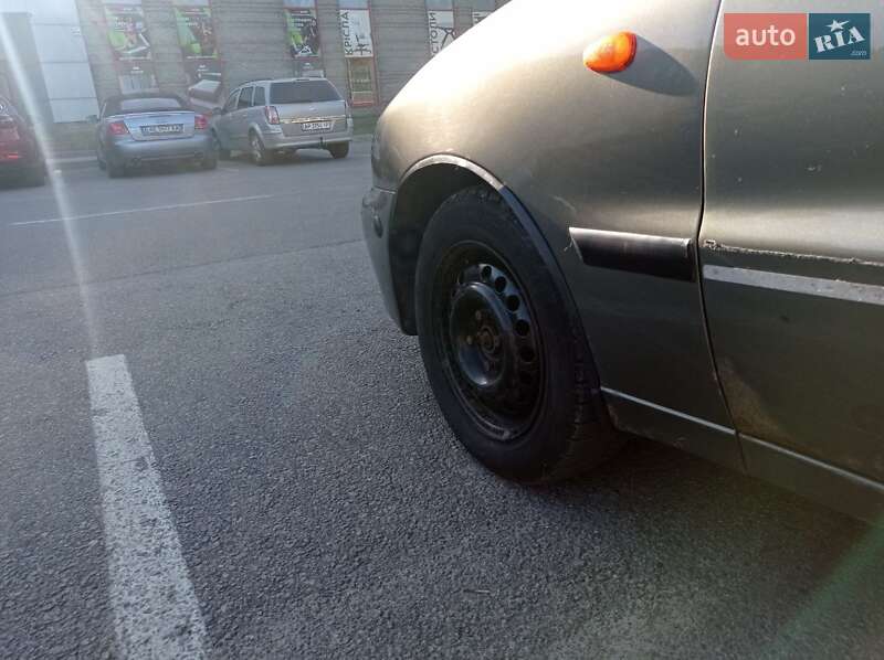 Хэтчбек Daewoo Lanos 2006 в Днепре