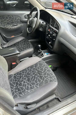 Седан Daewoo Lanos 2004 в 