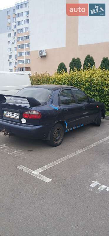 Седан Daewoo Lanos 2006 в Києві