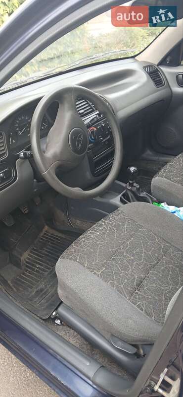 Седан Daewoo Lanos 2006 в Києві