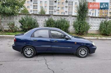 Седан Daewoo Lanos 2002 в 