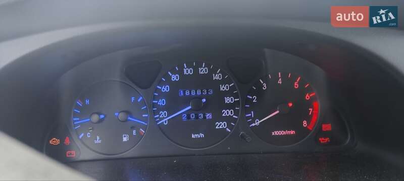 Седан Daewoo Lanos 2003 в Львове